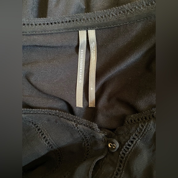 Anthropologie Black Embroidery Size M - Picture 13 of 14